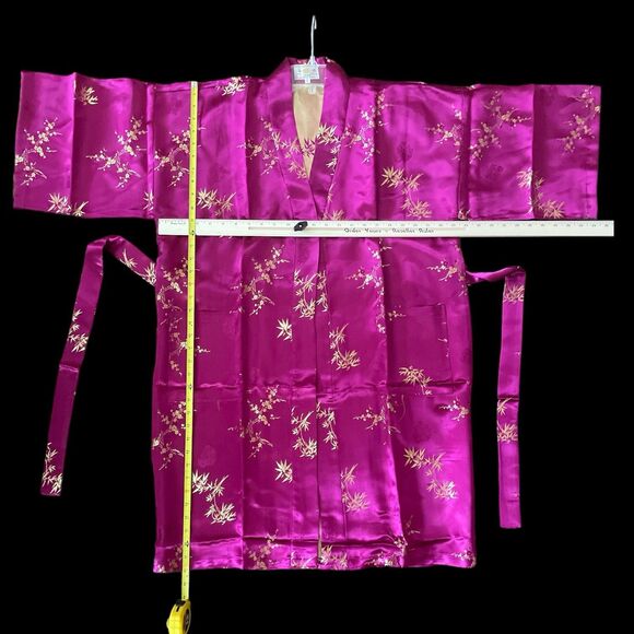 Jin Hon Fushia Metalic Gold Bamboo Pattern Chinese Kimono Robe with Belt NWOT - Picture 6 of 6